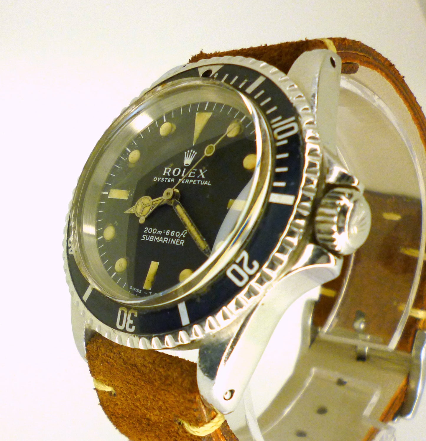 1967 ROLEX Submariner 5513 Meters/First Bezel Long 5 Mark 2. New Rolex crystal